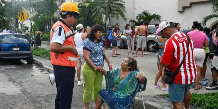 maremoto de magnitud 6,5 en Ciudad de México deja al menos un muerto y 12 heridos