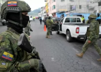 Policía ecuatoriana encuentra cinco cabezas humanas en una turística playa