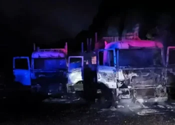 Atentado en Collipulli deja dos camiones destruidos
