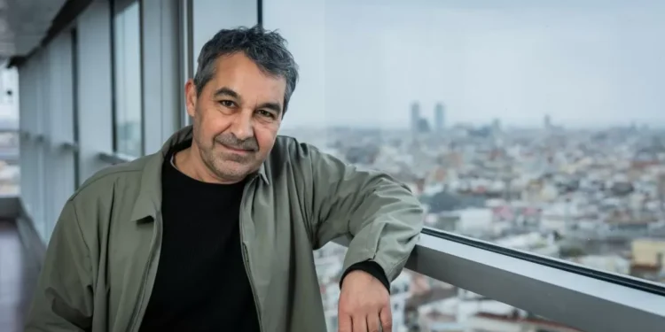 Javier Olleros: “Señalamos al que menos culpa tiene; al que deja su tierra con dolor y con alerta”