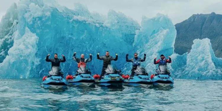 Multan a rusos que navegaban en moto acuática por el río Futaleufú