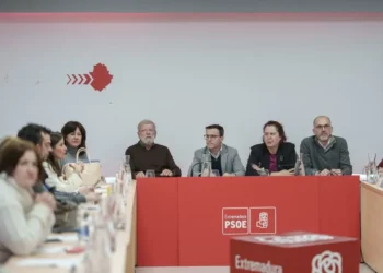 Una crisis de dirigentes y de partidos