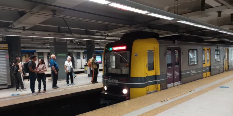 Aumentan subtes, colectivos y peajes de la Ciudad y el GBA: cuánto costará viajar a nacer del 1° de enero