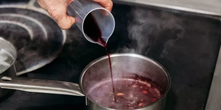 “Nadie cree que un plato saldrá bien con un dolencia aceite; con el vino pasa igual”: ¿cuál es el mejor para cocinar?