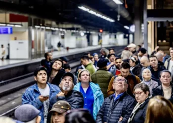 Amores, trenes, guerras perdidas