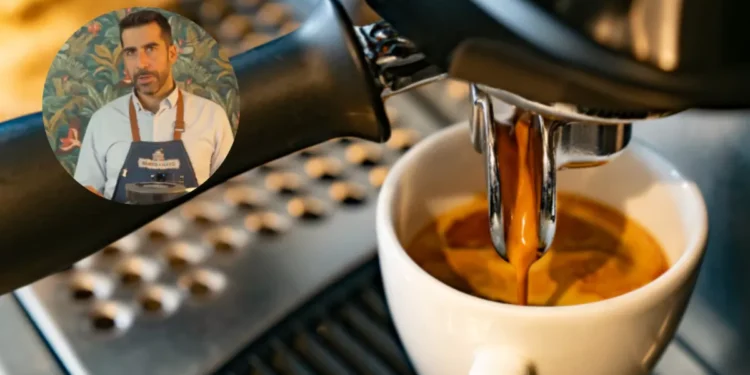 ¿Qué es tampear el café? José María, barista profesional revela cómo se adeudamiento hacer correctamente para que salga perfecto”