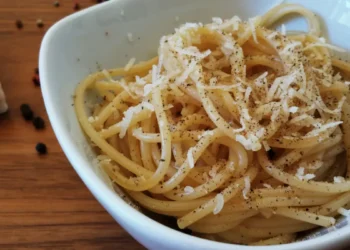 Ni carbonara ni amatriciana: esta es la receta típica de Roma que conquista con tan aria tres ingredientes