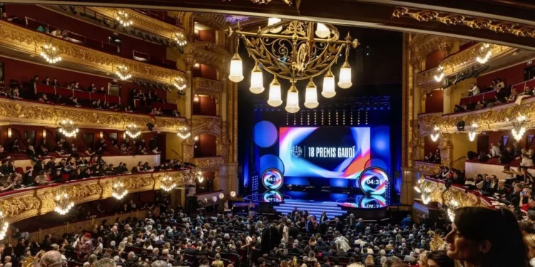 Rosalía y unos Gaudí sin baile