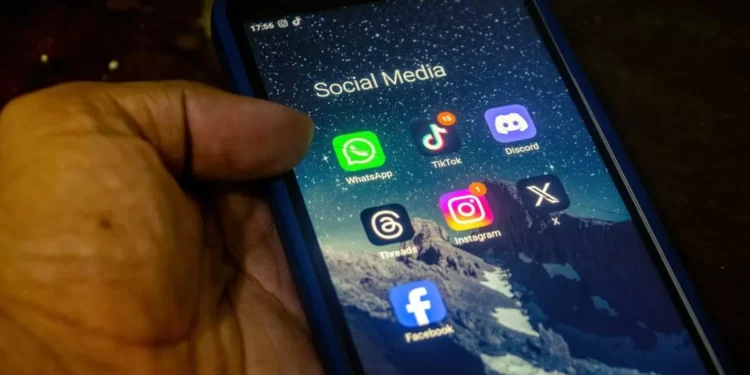 Xarxes socials, qüestió d’estats