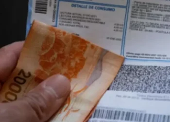 Gobierno anuncia nuevas alzas en las tarifas de la luz