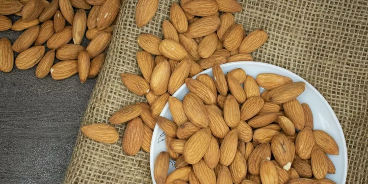 Almendras para todos los gustos: 5 recetas para celebrar su día mundial