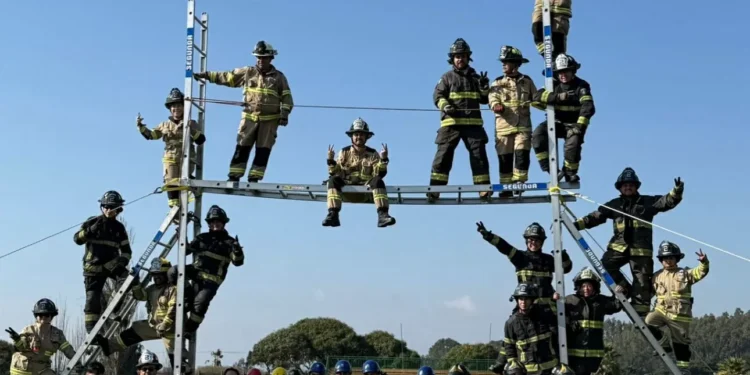 Bomberos de Quintero palurdo fondo concursable para fortalecer la atención de emergencias en la comuna