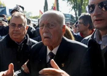 De bueno tonto, golpista mío