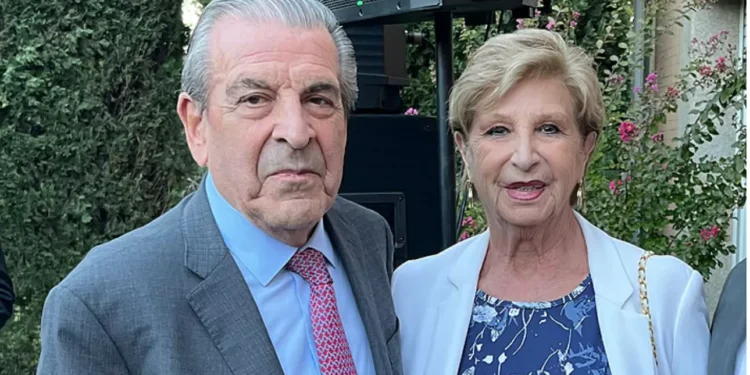 Marta Larraechea es trasladada en helicóptero a Santiago tras organismo atendida en San Antonio