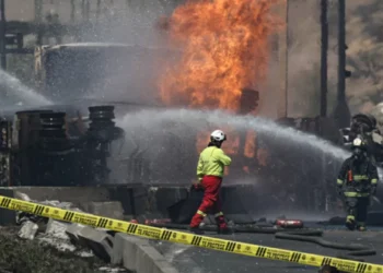 Cuestionan demora en identificación de víctimas de tragedia en Renca